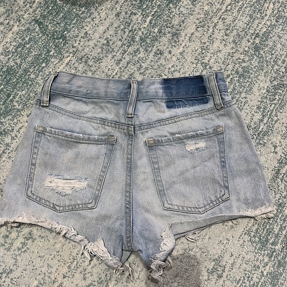 AÉROPOSTAL. Jean shorts. “Aero Cheeky Short” Silver Buttons - Picture 2 of 2
